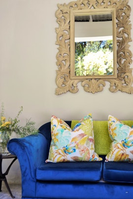 Paarl Accommodation at Afrika Pearl Guesthouse | Viya