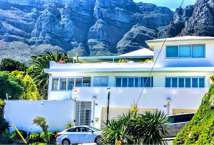 Cape Town Accommodation at Funkey Villas | Viya