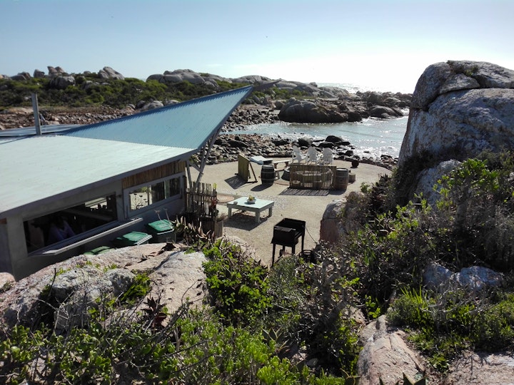 West Coast Accommodation at Sea Shack | Viya