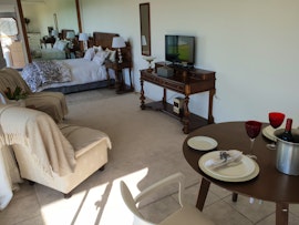 Jeffreys Bay Accommodation at Cedarlaan 1 | Viya