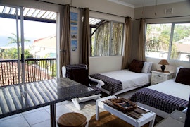 Ansteys Beach Accommodation at  | Viya