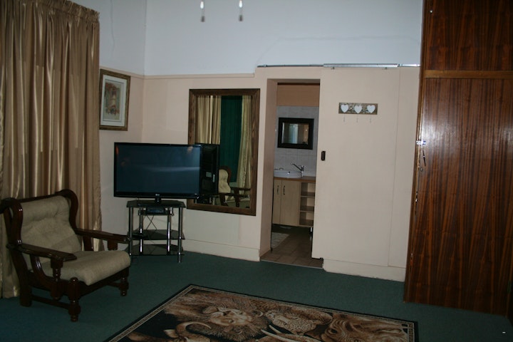 Northern Free State Accommodation at Die Suidwester Gastehuis | Viya