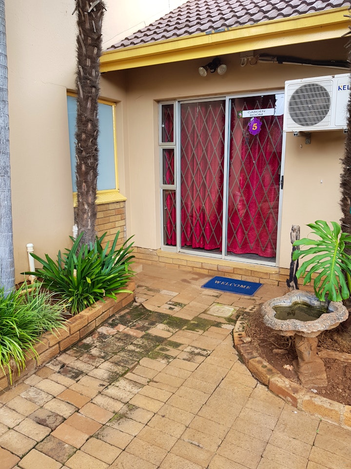 Centurion Accommodation at Sekelbos Guesthouse | Viya