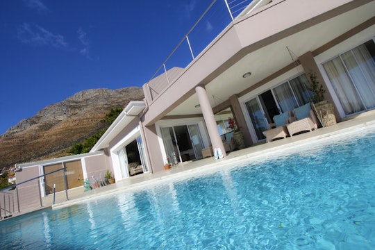 Simon's Town Accommodation at  | Viya