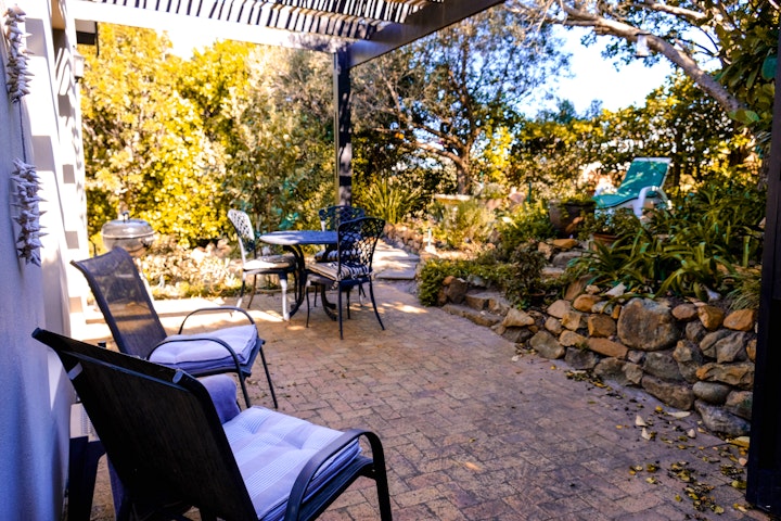 Cape Town Accommodation at Bullrush Cottage | Viya