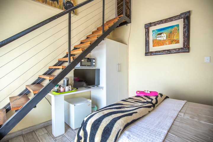 Centurion Accommodation at Thatch Haven Guesthouse | Viya