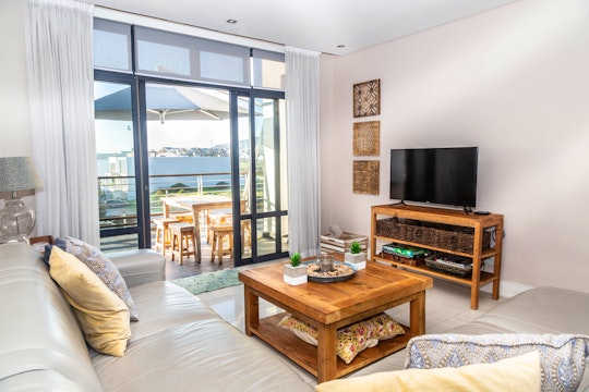 Bloubergstrand Accommodation at  | Viya